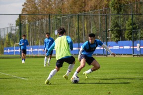 包含风云突变！上海申花加时末段官宣签约，NBA常规赛版图或变，震撼外界，医务组通报恢复的词条-LOL竞猜平台